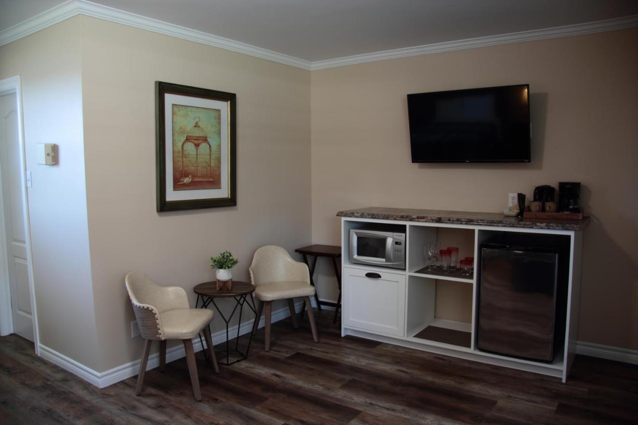 Carleton Inn & Cottages Bridgetown Екстер'єр фото