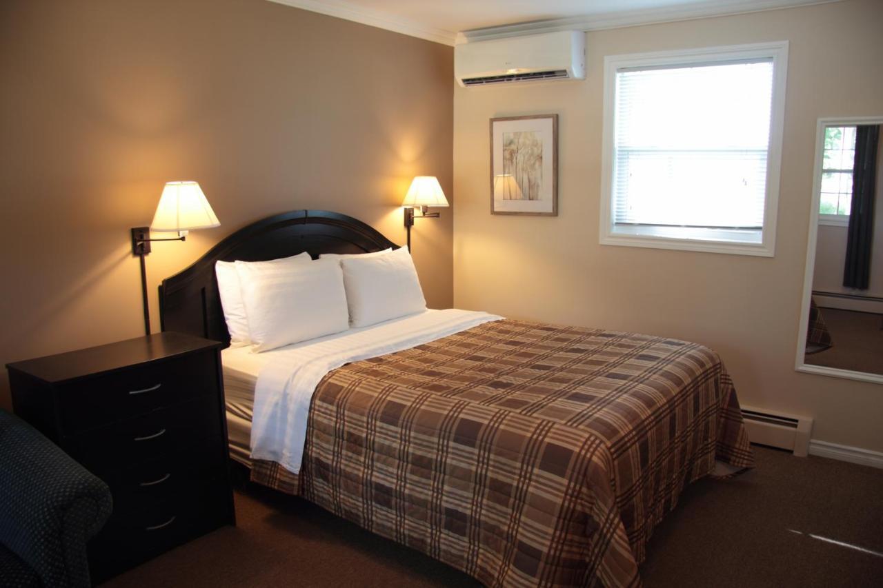 Carleton Inn & Cottages Bridgetown Екстер'єр фото