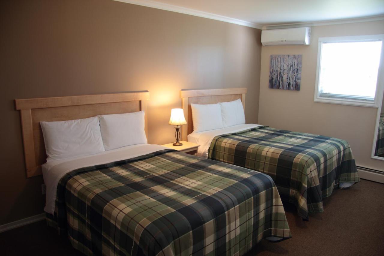 Carleton Inn & Cottages Bridgetown Екстер'єр фото