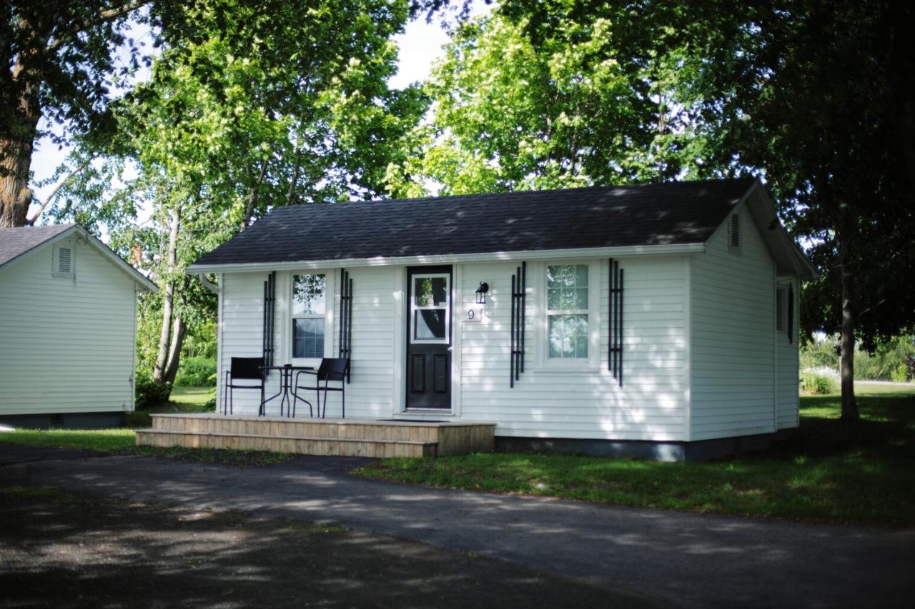 Carleton Inn & Cottages Bridgetown Екстер'єр фото